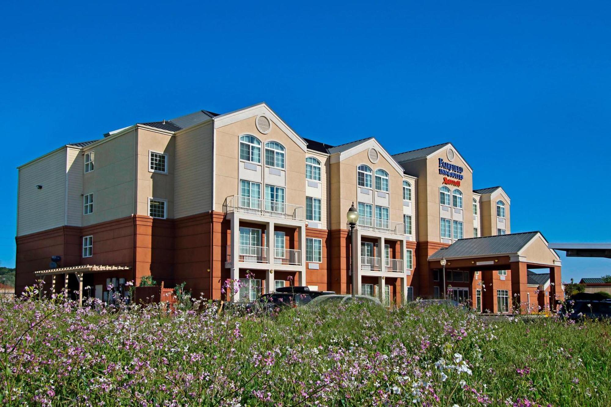 Fairfield Inn & Suites By Marriott Fairfield Napa Valley Area Exterior foto